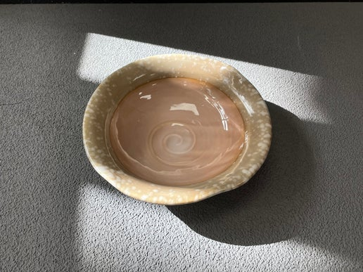 Fukui Craft Walnut Three-Legged Plate