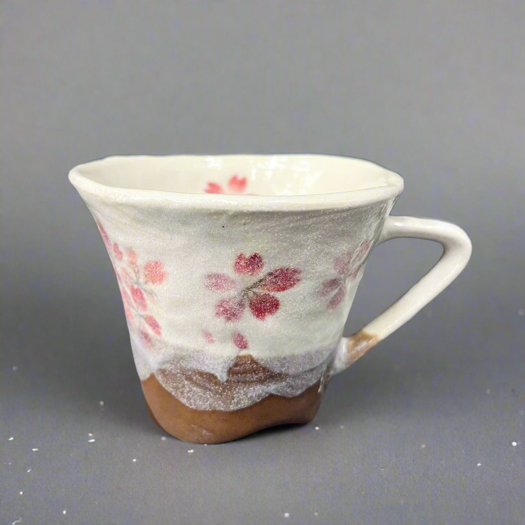 Ichiyama Sakura Mug with Triangular Saucer