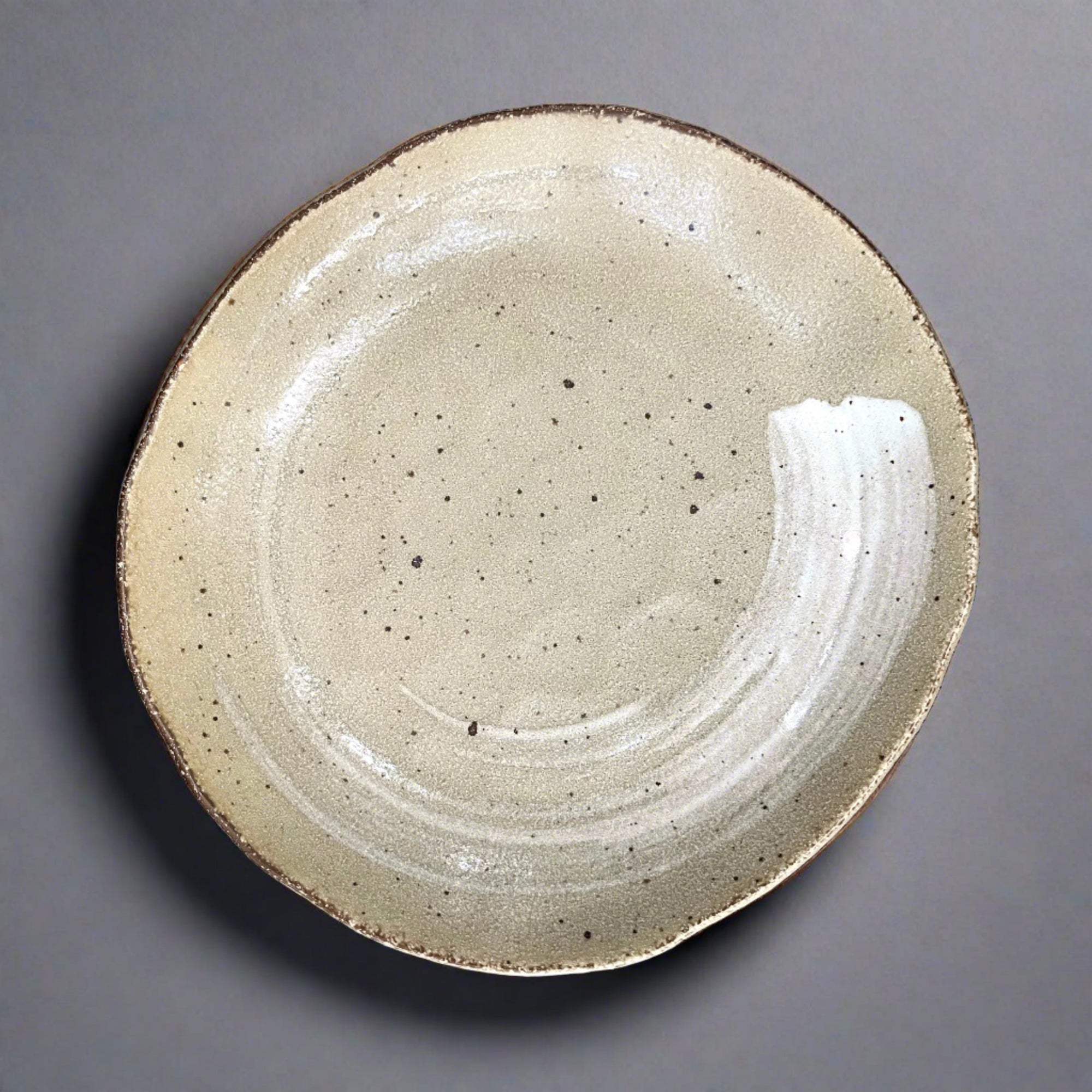 Kakunaka White Brushstroke Oval Plate