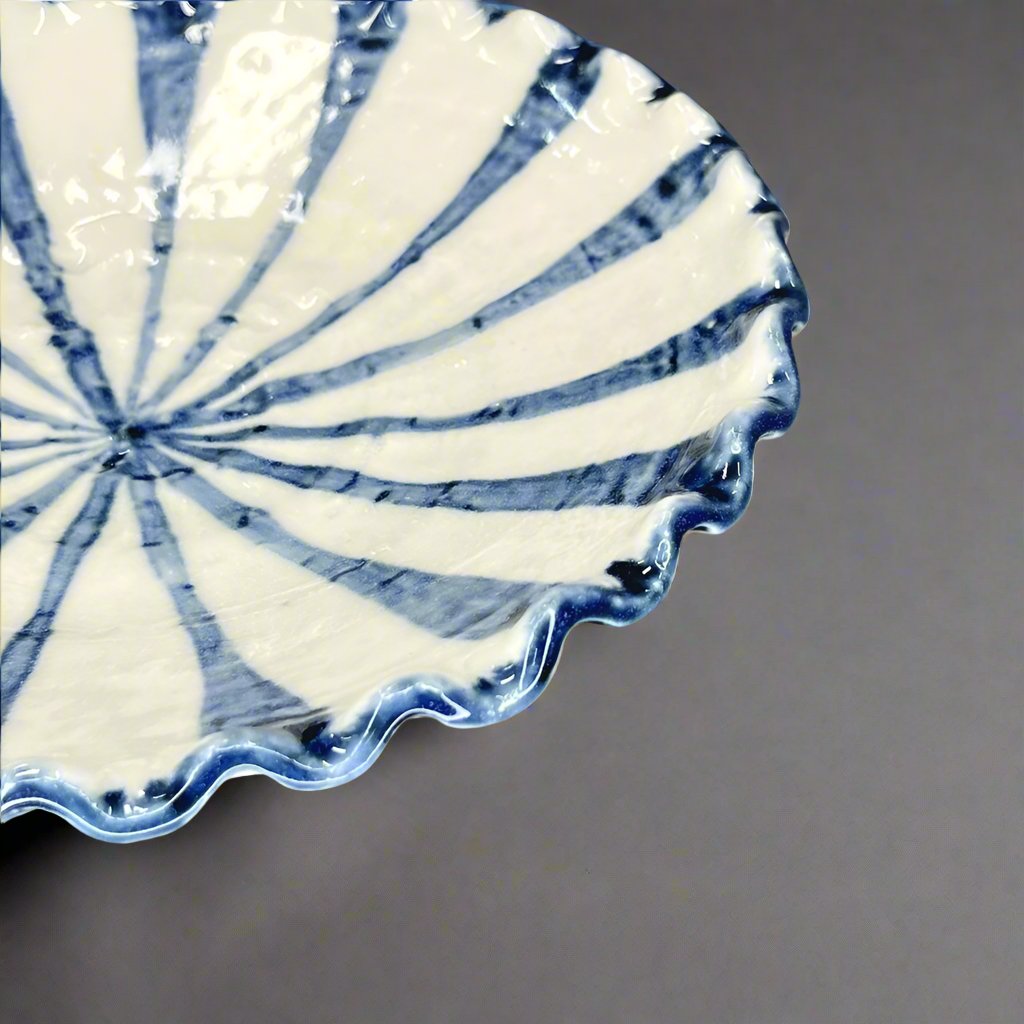Ichiyama Blue Striped Wavy-edged Plate