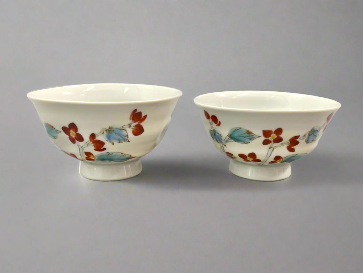 Kutani-ware Begonia Bowl Pair
