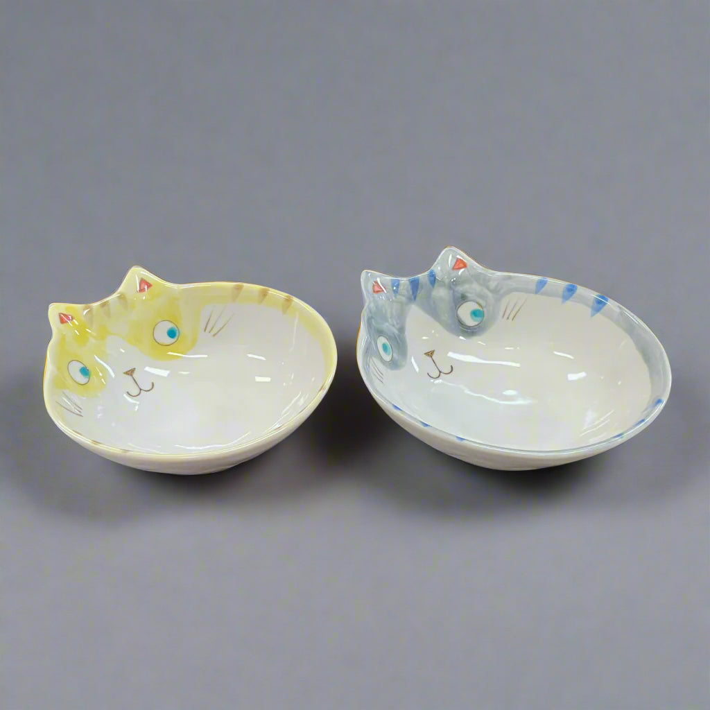 Fukui Craft Smiling Cat-Shaped Bowl