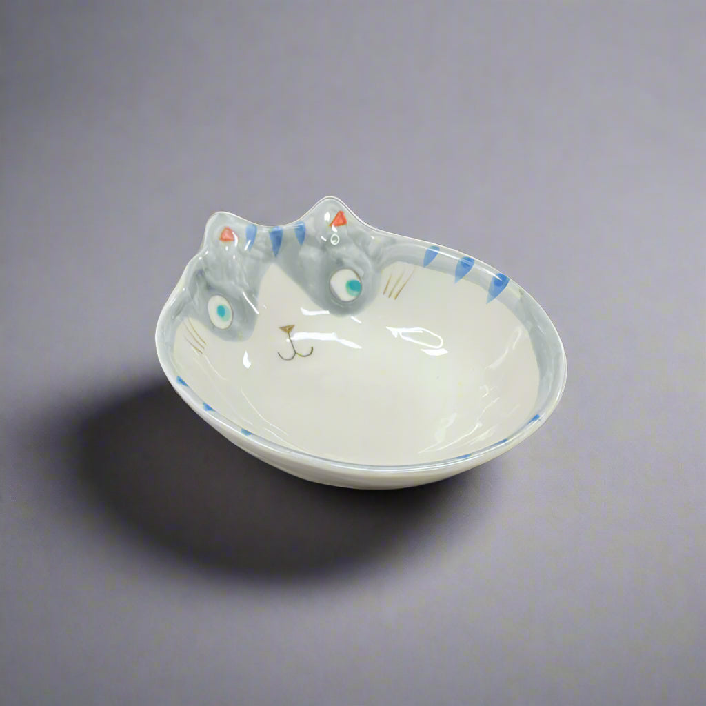 Fukui Craft Smiling Cat-Shaped Bowl