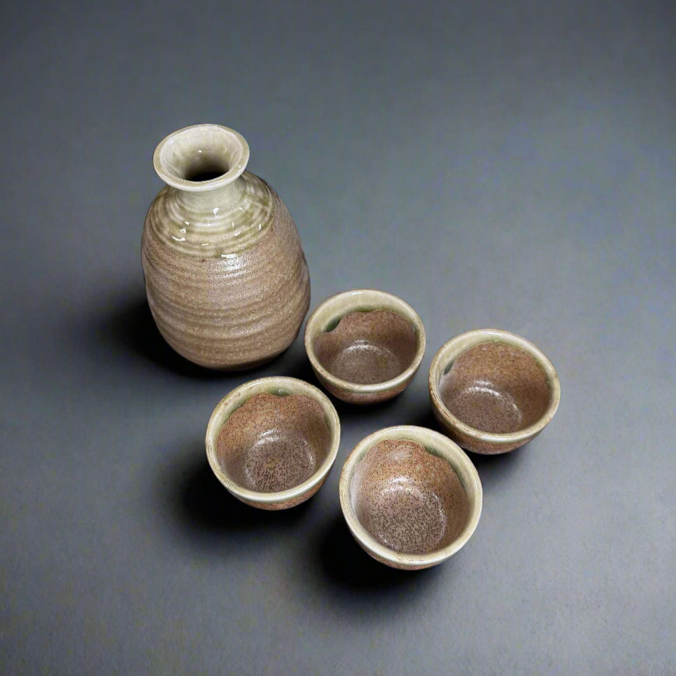 Mino-ware Moss Clay Sake Set