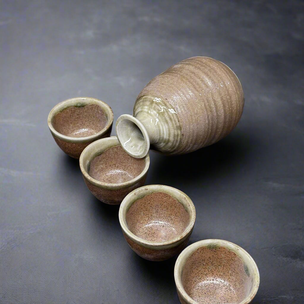 Mino-ware Moss Clay Sake Set