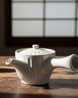 Mino-ware Powdered Chrysanthemum-Shaped Teapot