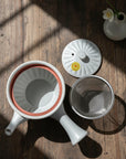 Mino-ware Powdered Chrysanthemum-Shaped Teapot
