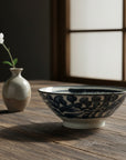 Mino-ware Gosu Blue Arabesque Bowl
