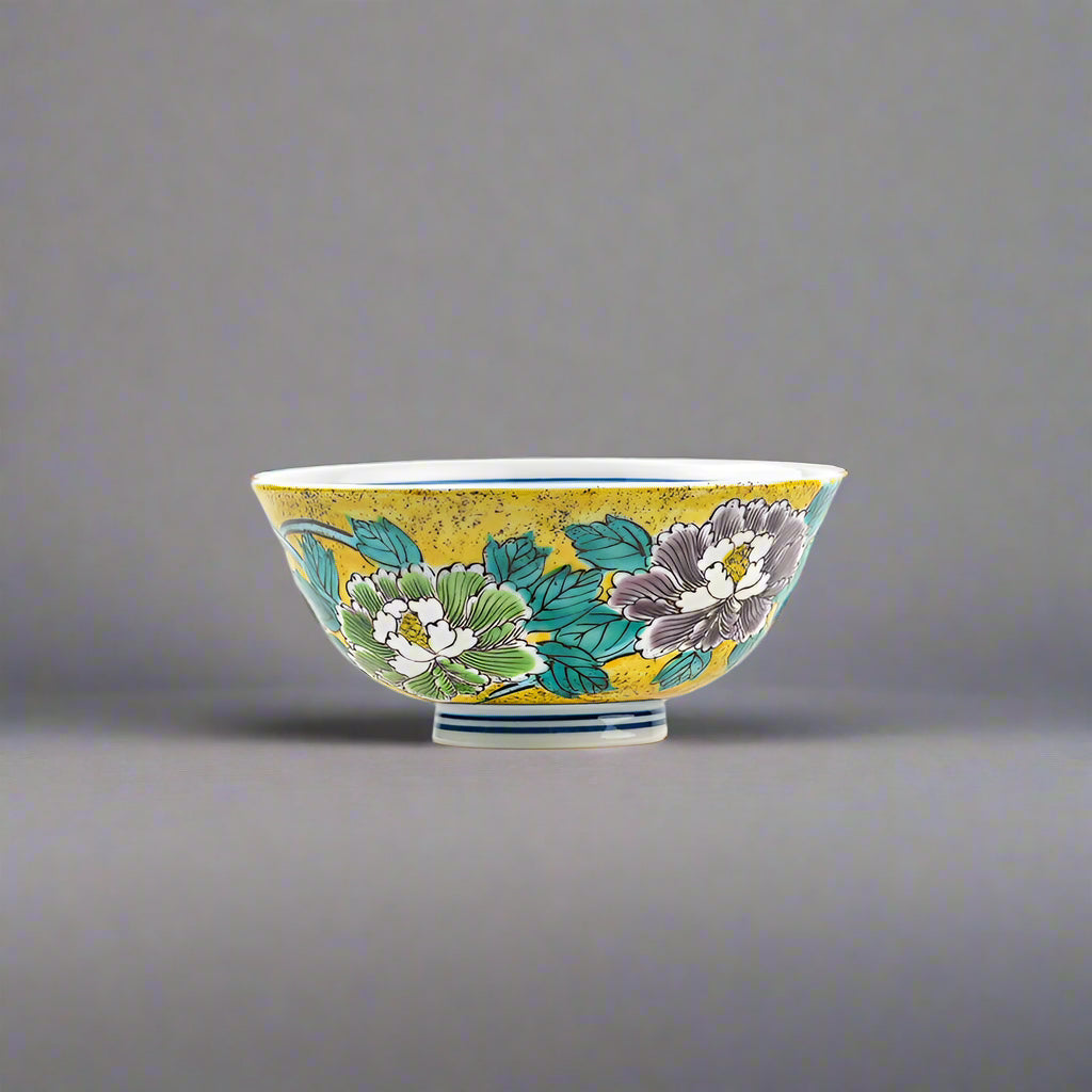 Kutani-ware Peony Flower Bowl Pair