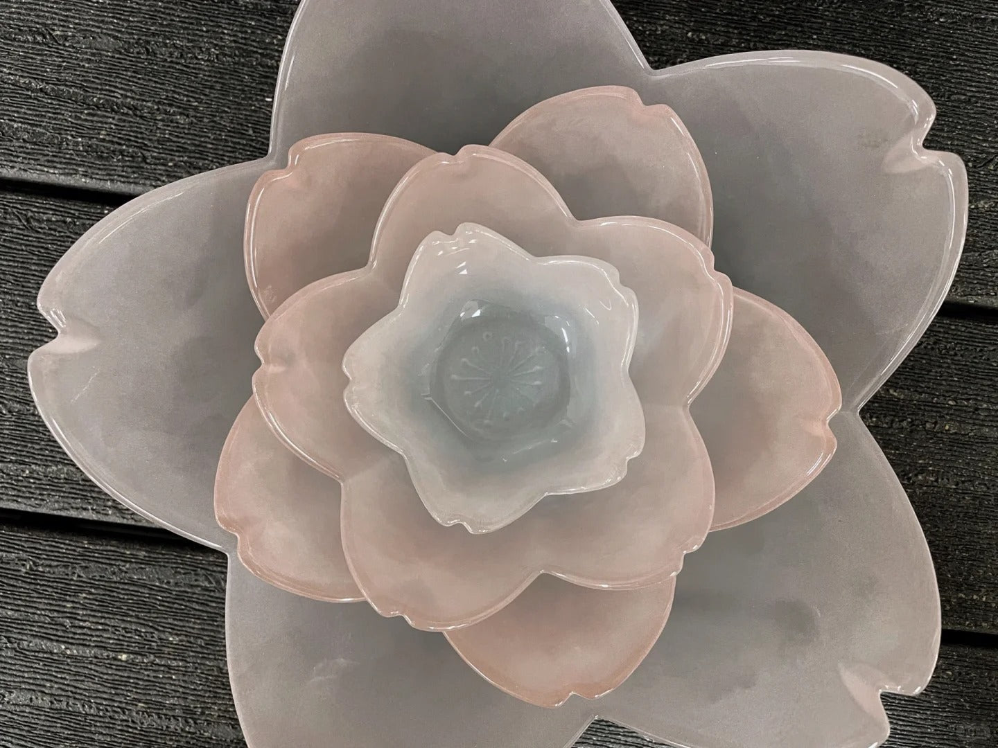 Hirota Sakura Shape Glass Plate (4pcs set)