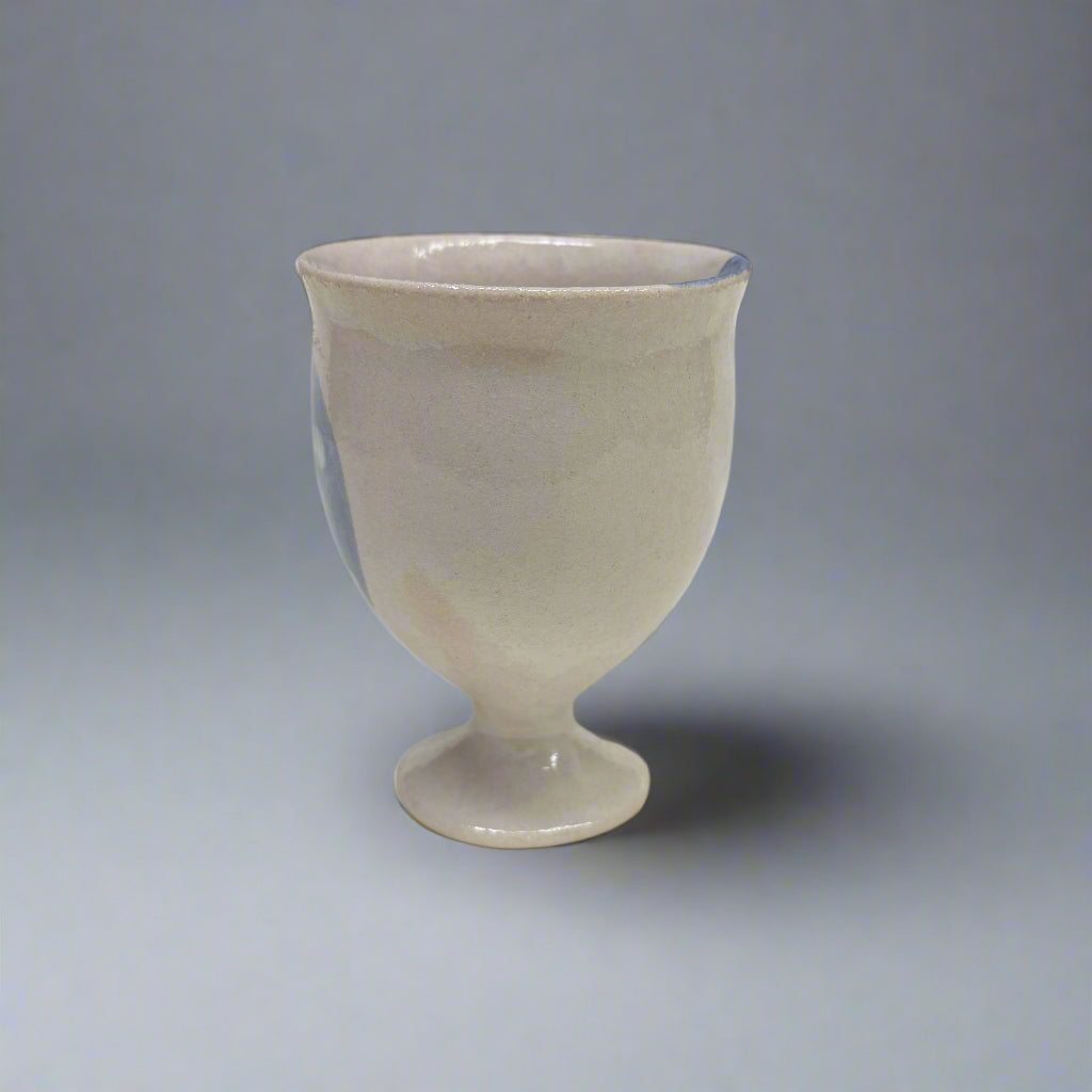 Maruko Playful Cat Sake / Tea Cup