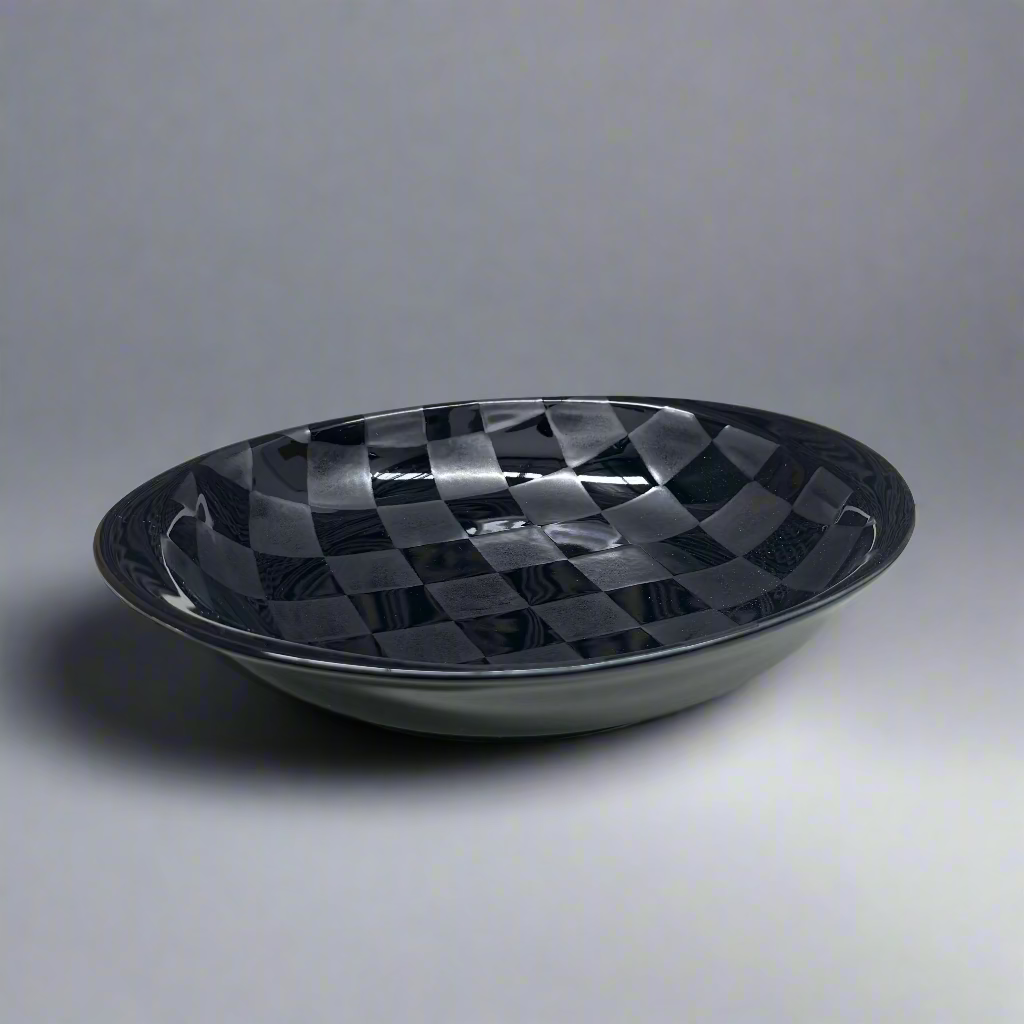 Maruko Checkered Pattern Oval Plate