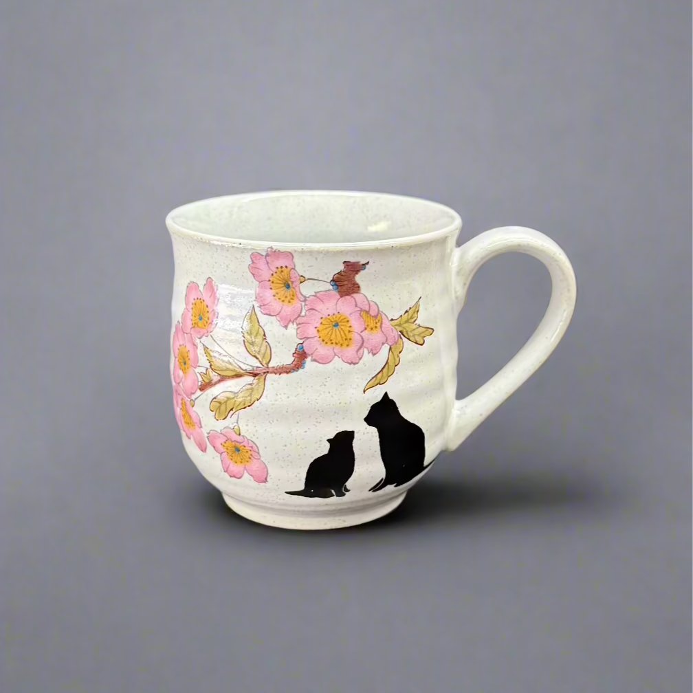 Kutani-ware Cherry with Cat Mug