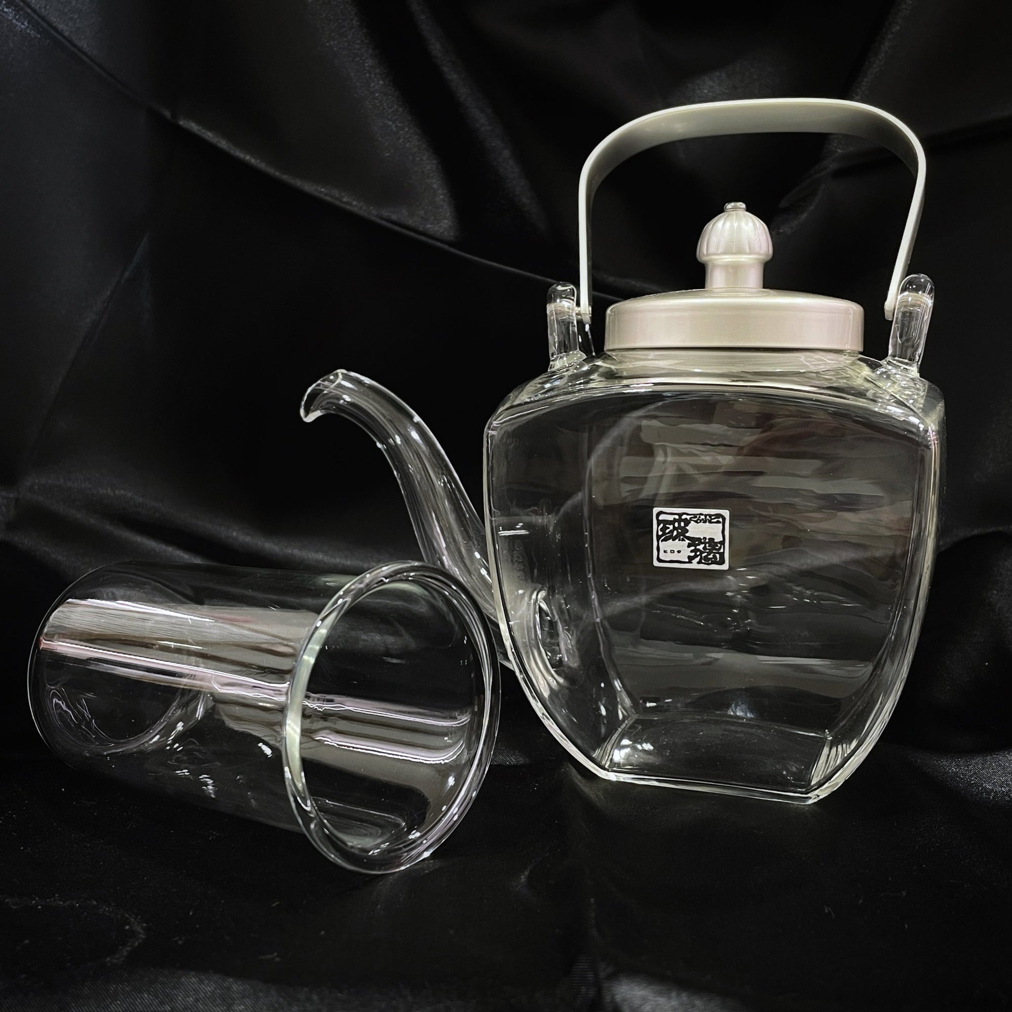 Hirota Glass Sake Set - Clear