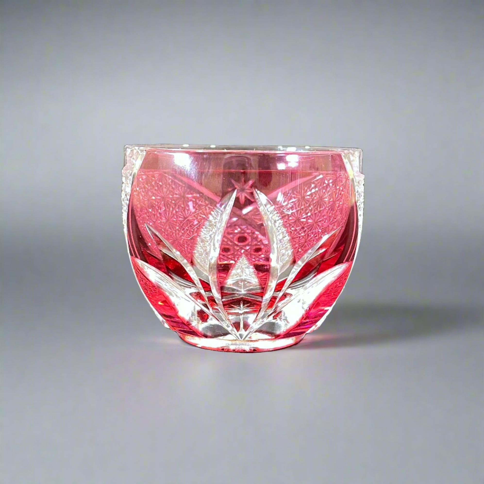 Haku Edo Kiriko Crystal Sake Glass - Kaika 開花 (Red)