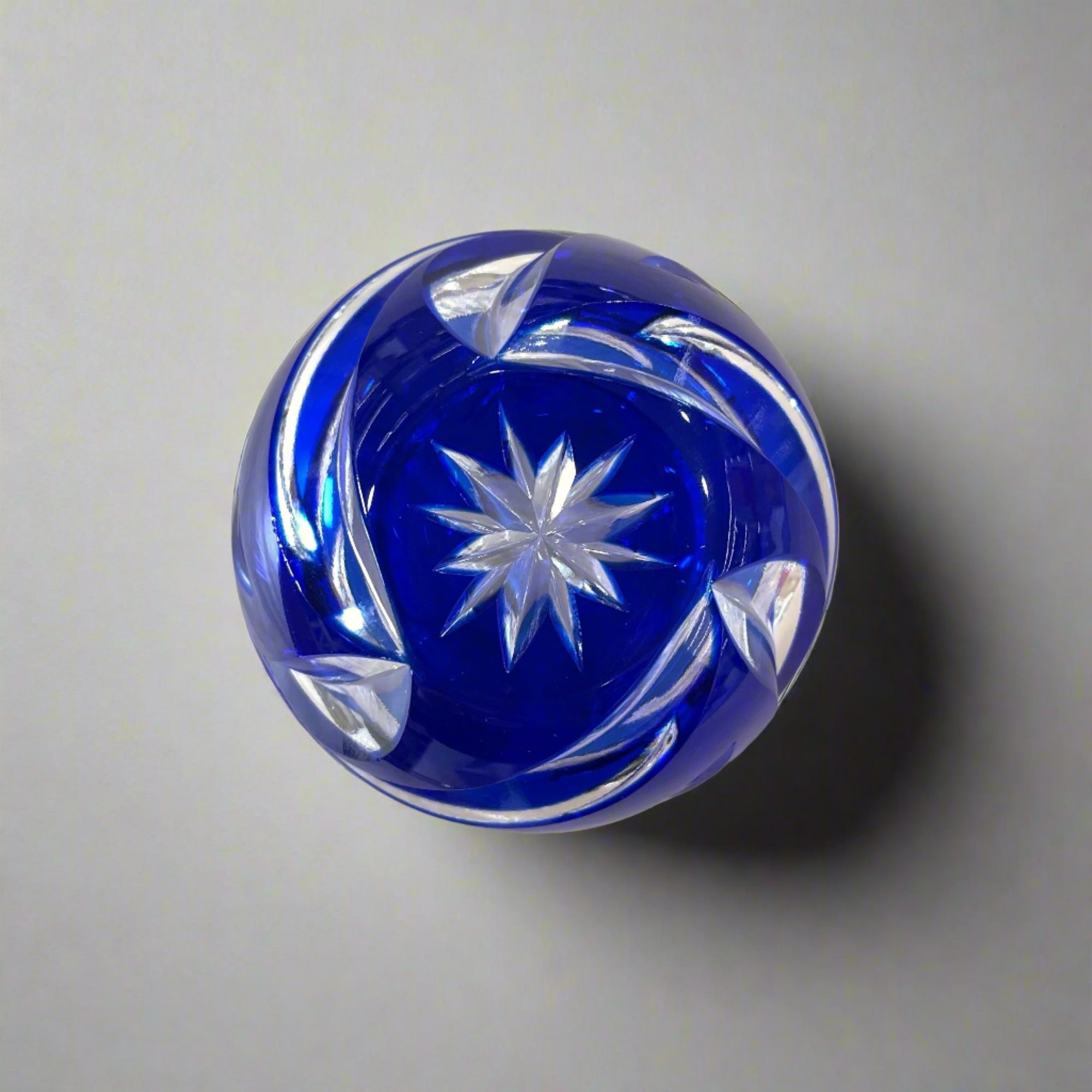 Haku Edo Kiriko Crystal Sake Glass - Homura 焔 (Blue)