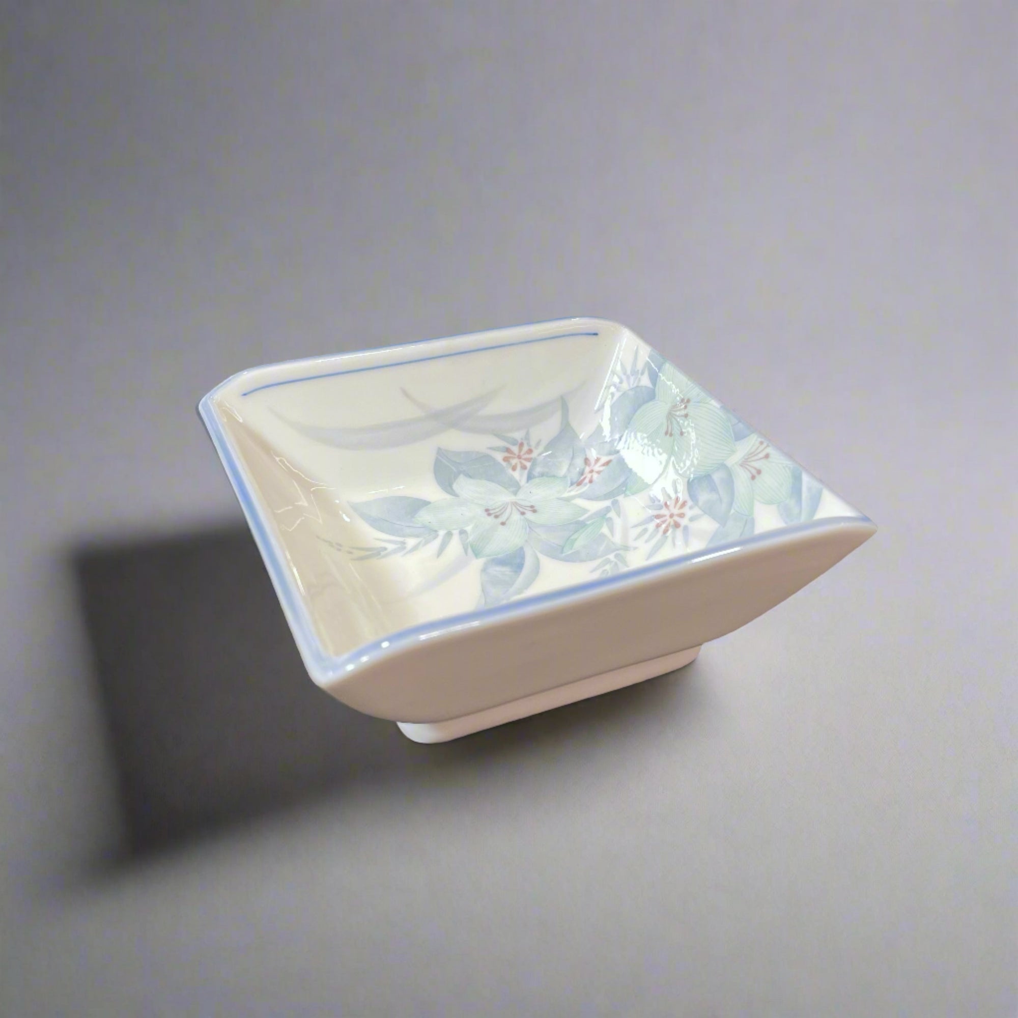 Mino-ware Bright Flower Square Plate