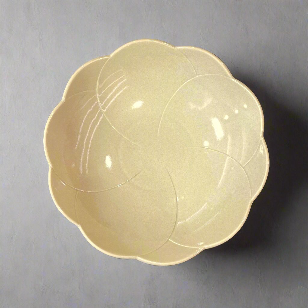 Ichiyama White Tea Flower Deep Plate