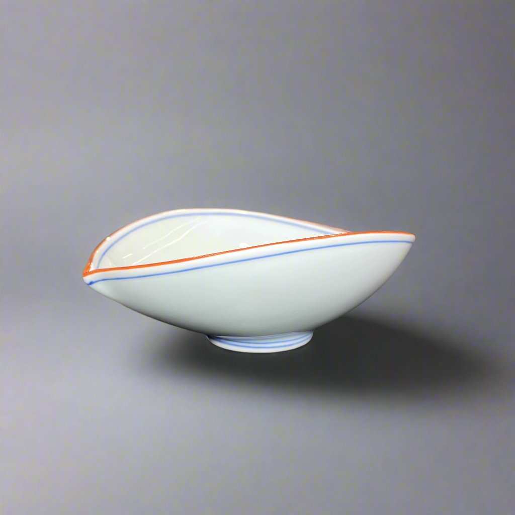 Arita-ware Peony Lemon-shape Bowl