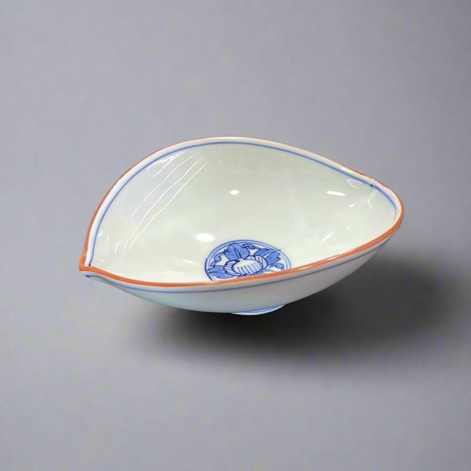 Arita-ware Peony Lemon-shape Bowl
