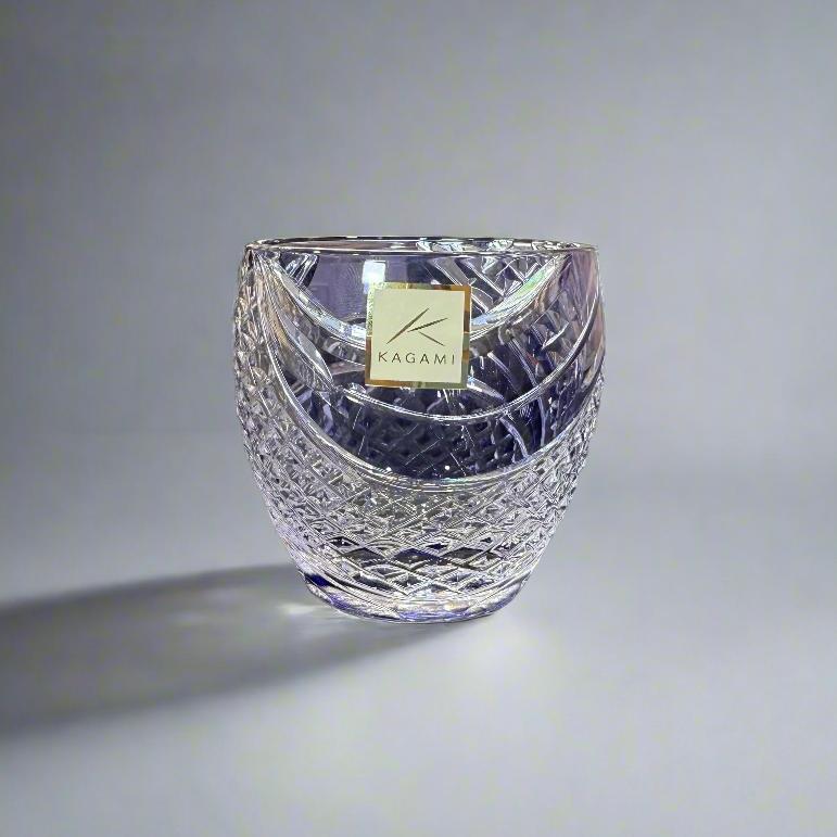 Kagami Edo Kiriko Sake Glass - Fish Scales Strip 魚子流し紋 (Purple)