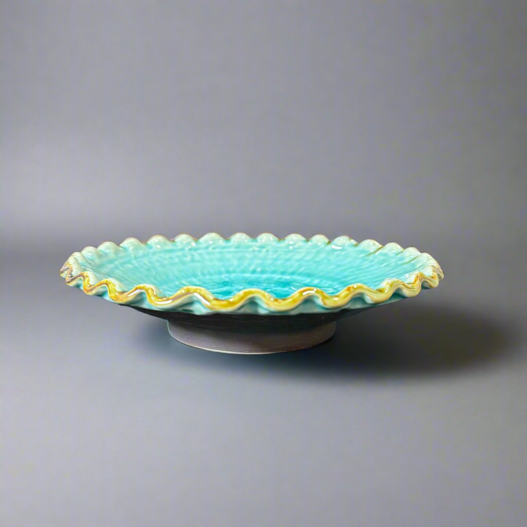 Ichiyama Blue Cracked Glaze Waving Edge Plate