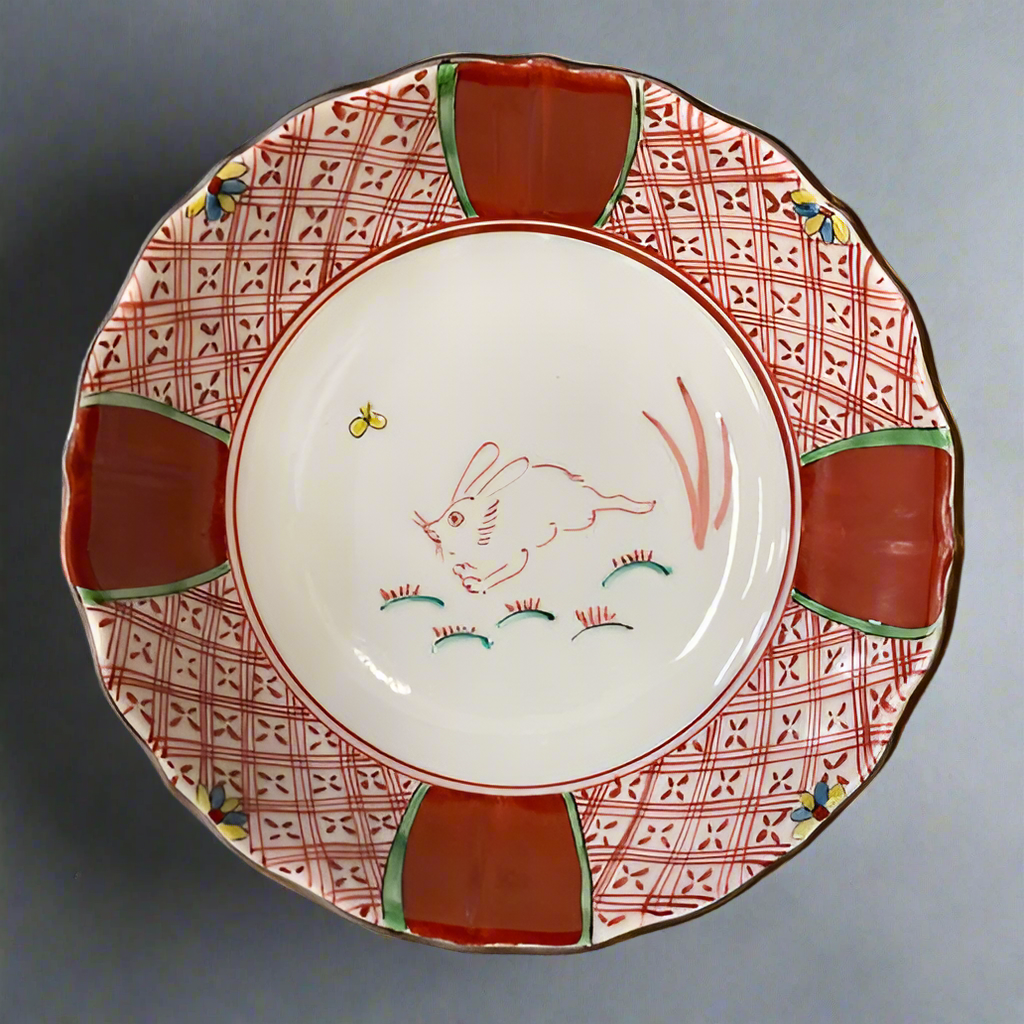 Kutani ware Red-painted Rabbit Serving Bowl