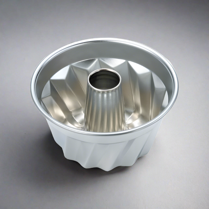 Cakeland Small Gugelhupf Mold