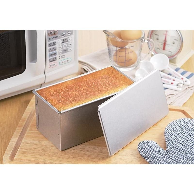 Cakeland Rectangle Bread Mold with Lid