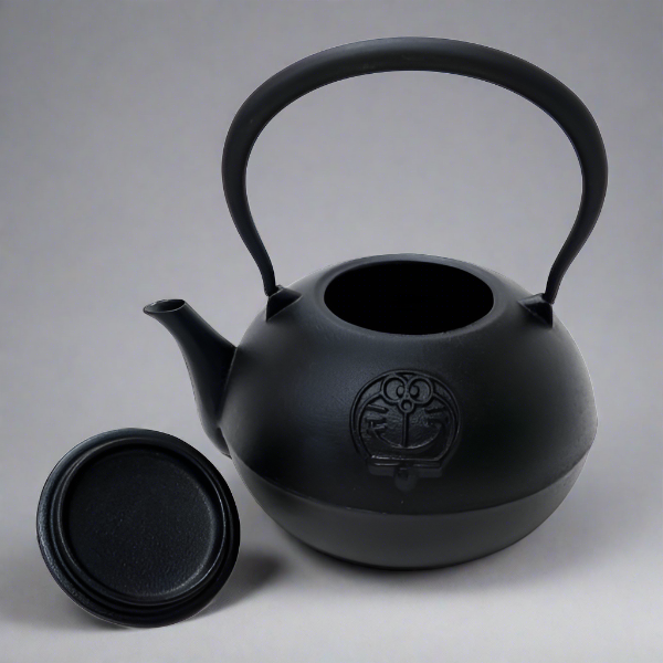 IKENAGA Nambu Cast Iron Kettle Doraemon 1200ml