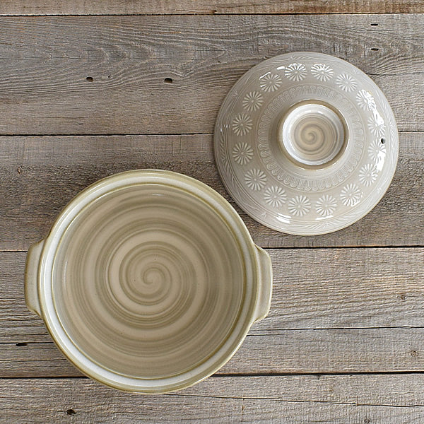 Ginpon Chrysanthemum Clay Pot