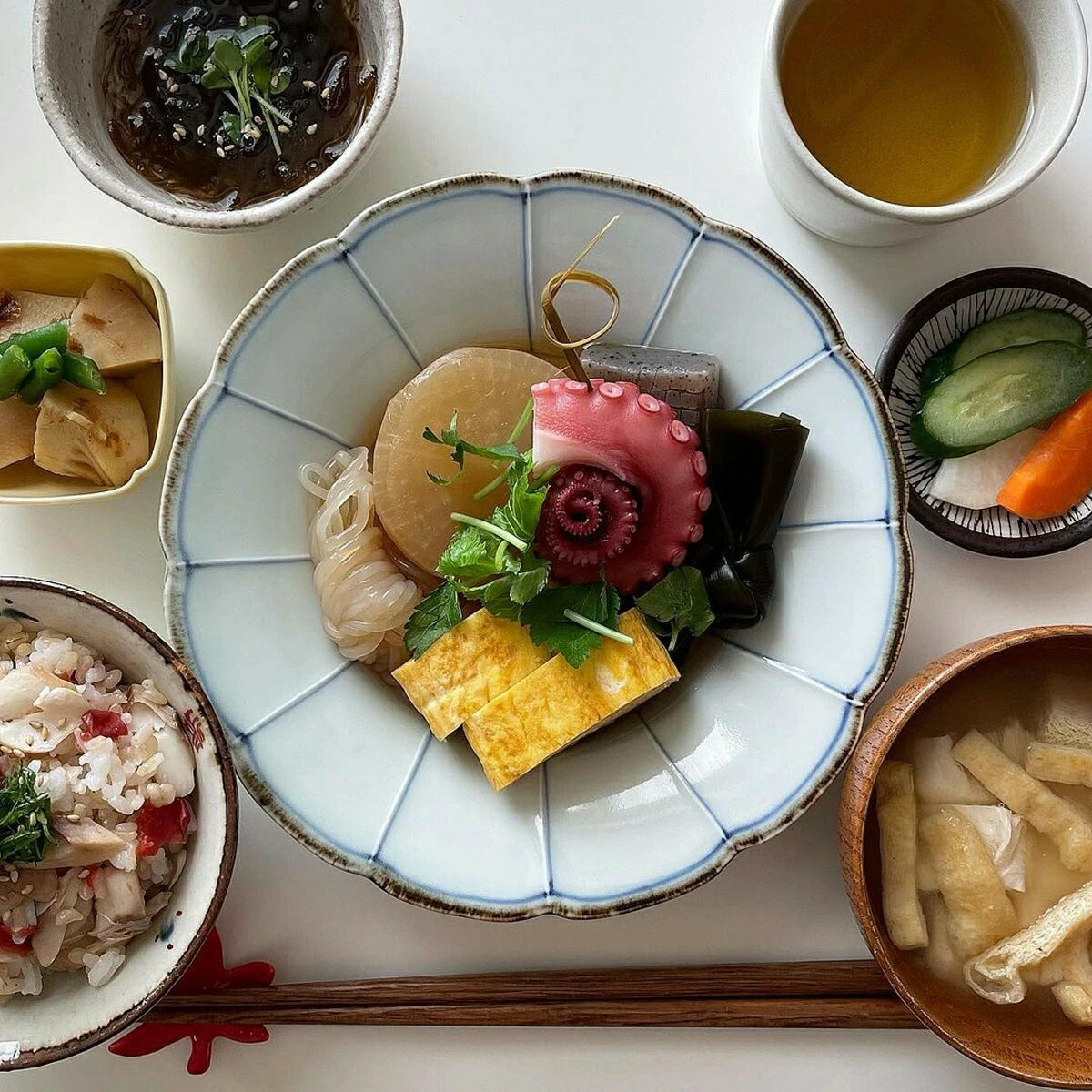 Ichiyama Chrysanthemum Cut Plate