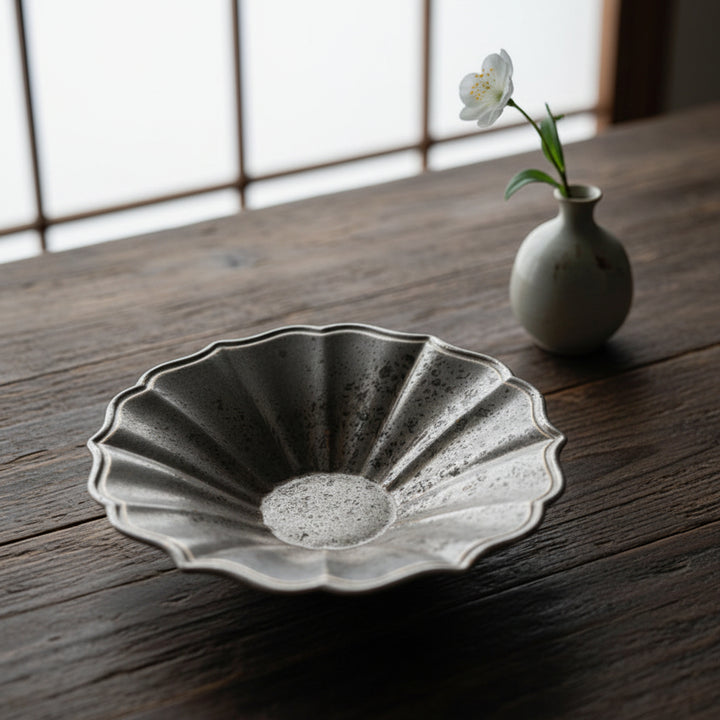Metallic gold crystal glaze bowl
