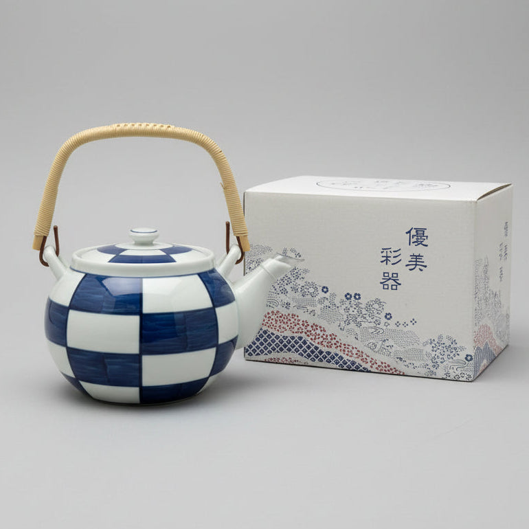 Arita-ware Indigo Ichimatsu Porcelain Teapot
