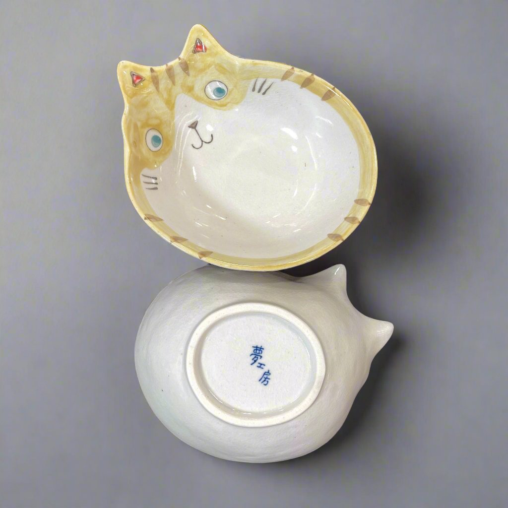 Fukui Craft Crackled Glaze Cat Shape Bowl