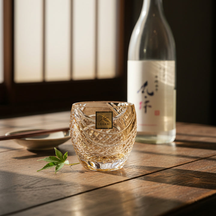 Kagami Edo Kiriko sake glass - fish scales strip