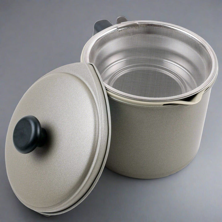 Yoshikawa cooking oil filter pot