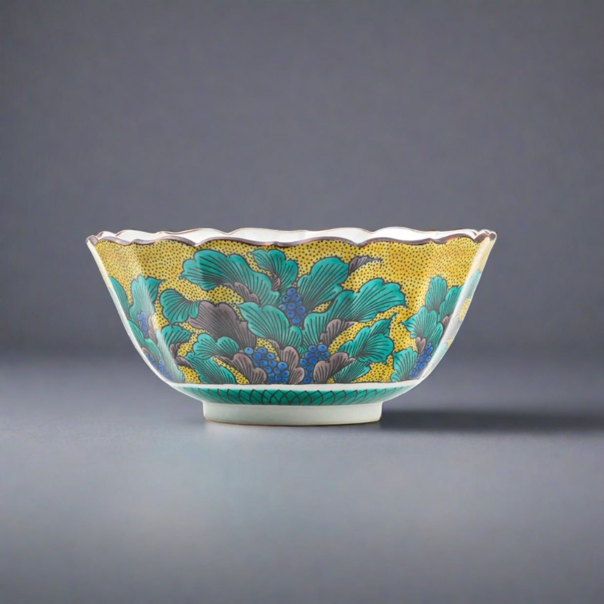 Kutani-ware Yoshida Peony Flower Large Bowl